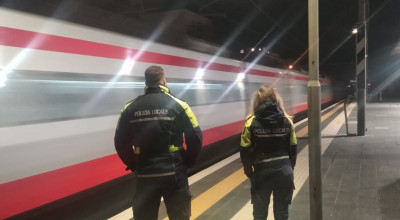 Tragedia evitata. La Polizia locale blocca aspirante suicida